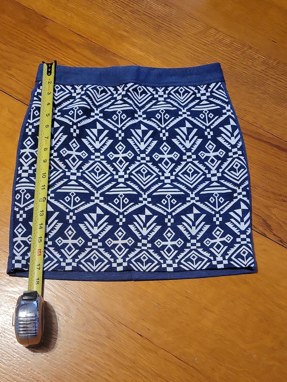 Pixley Navy and White Geometric Knit Mini Skirt